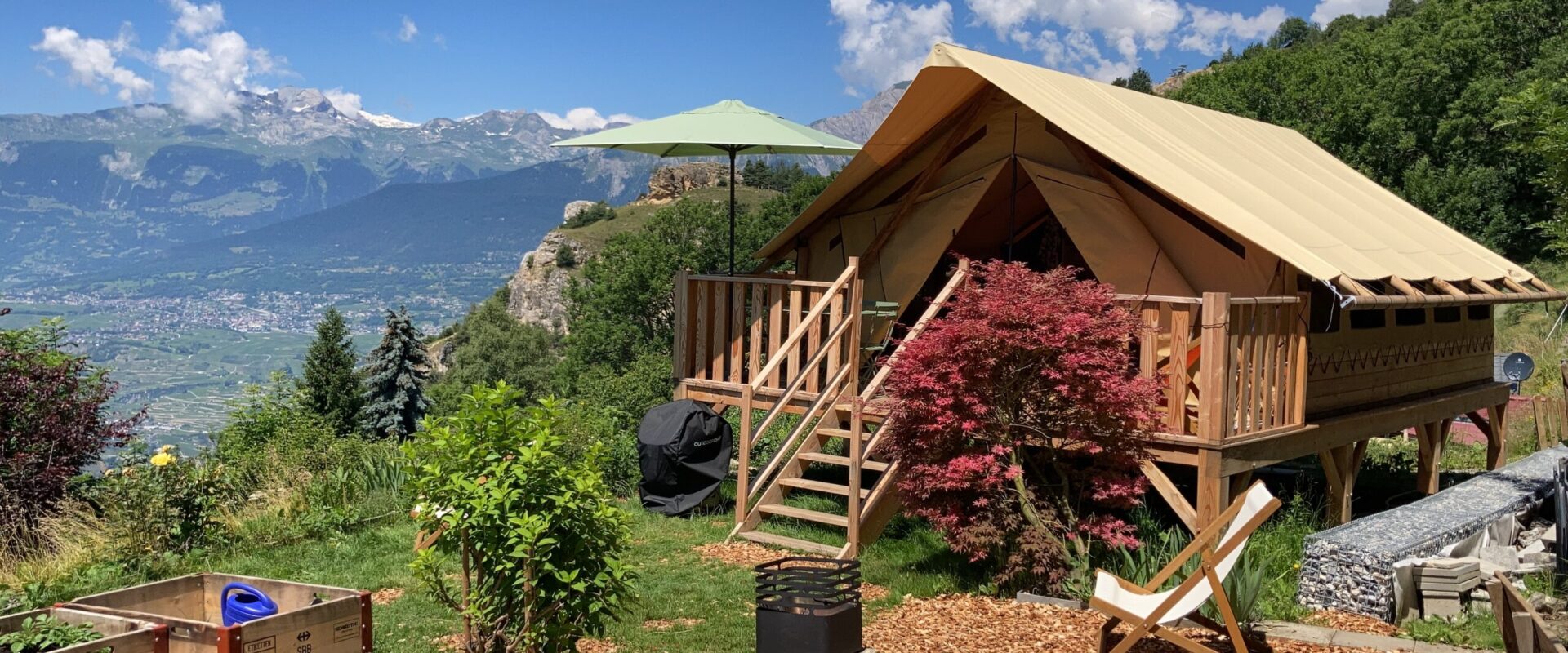 4267E2E8-FFF2-4871-A651-CCFE58C12081